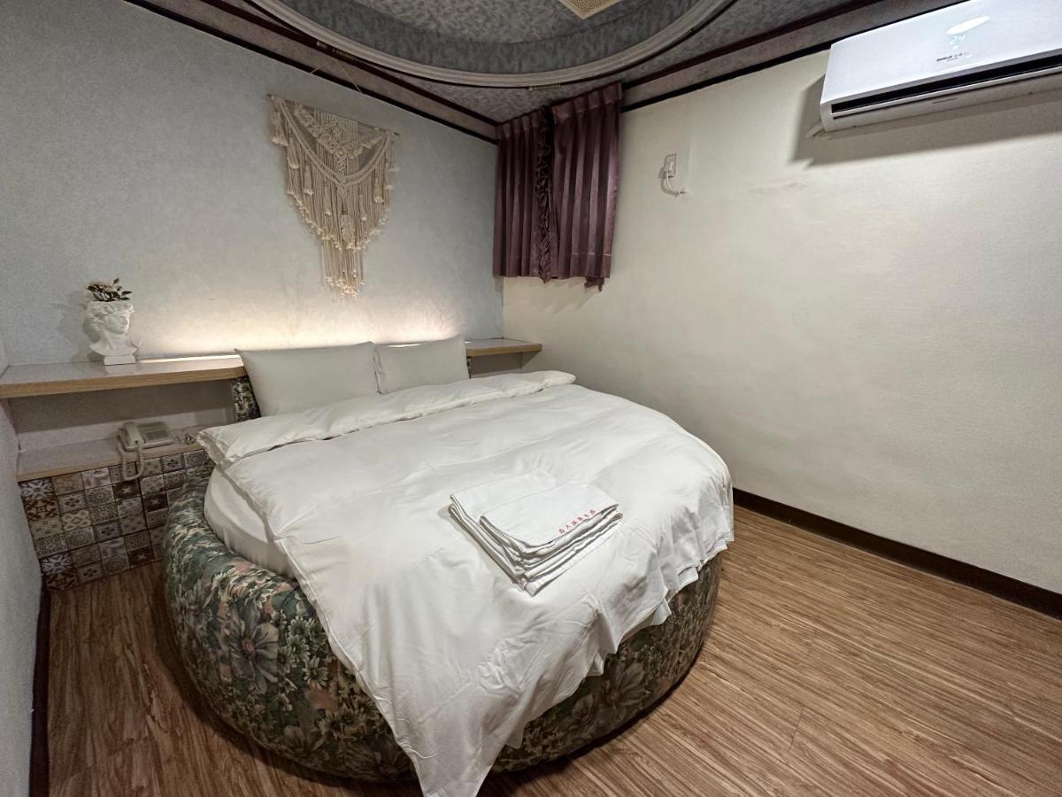 Ming Ren Hotspring Hotel Jiaoxi Eksteriør bilde